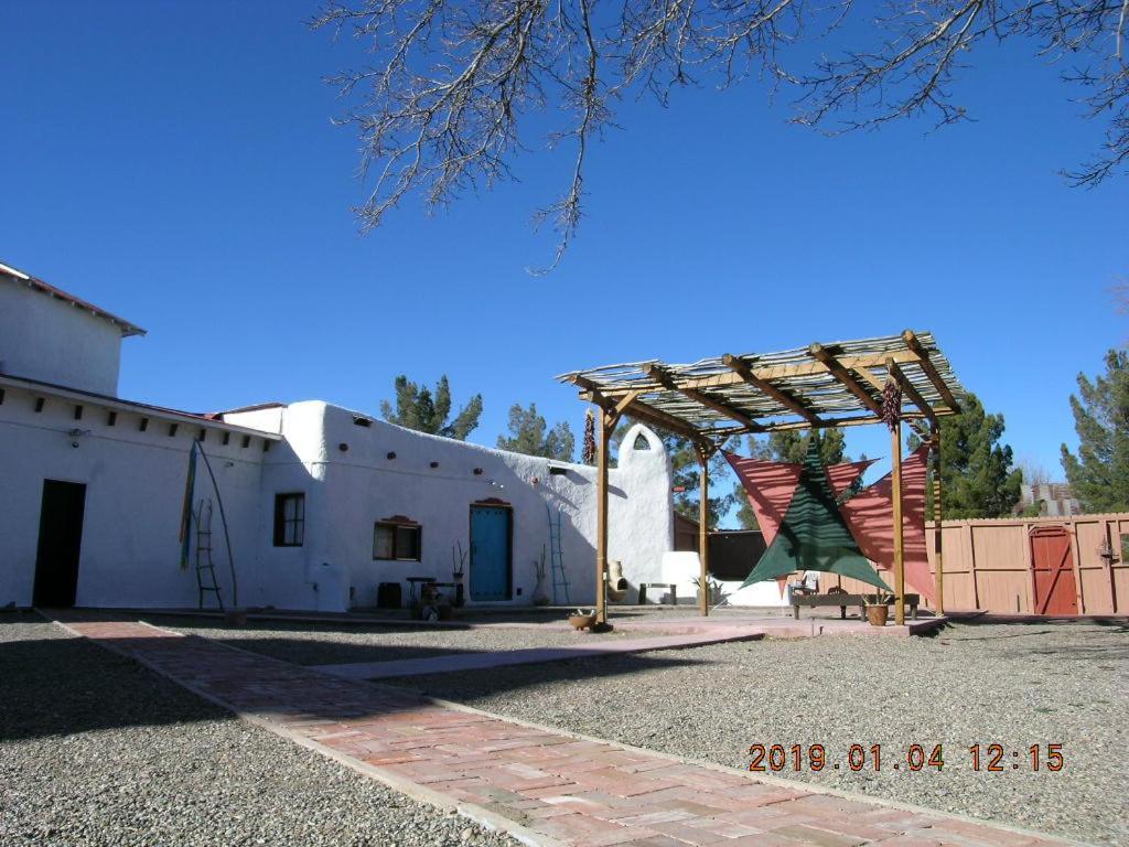 Casita At St Francis Hatch Nm Exterior photo